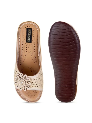 Stylestry Women Beige Solid Open Toe Flats