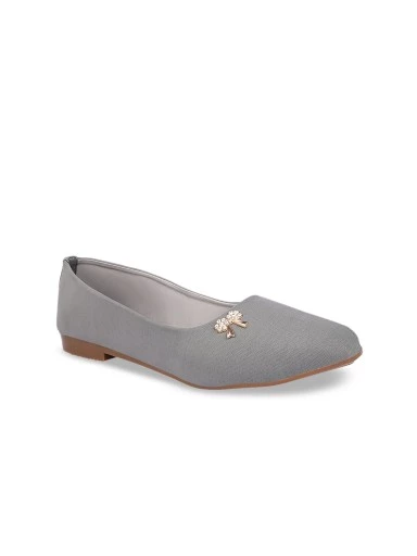 Stylestry Women Grey Solid Ballerinas