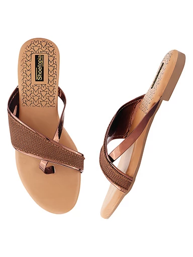Stylestry Womens & Girls Tan Solid One Toe Flats