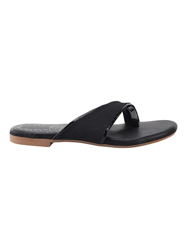 Stylestry Womens & Girls Black Solid One Toe Flats