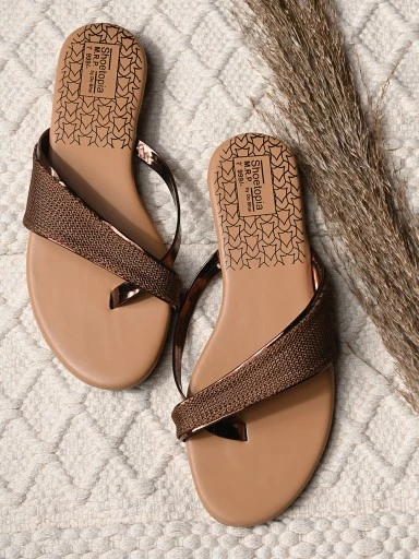 Stylestry Womens & Girls Tan Solid One Toe Flats