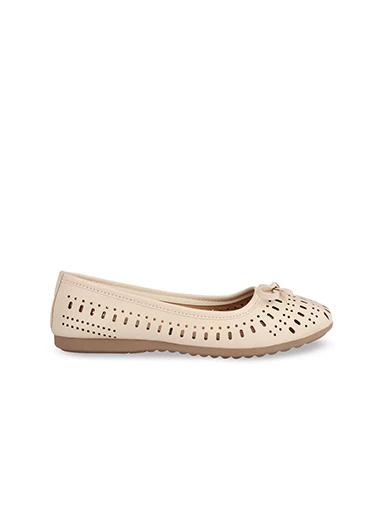 Stylestry Womens & Girls Cream-Coloured Solid Ballerinas