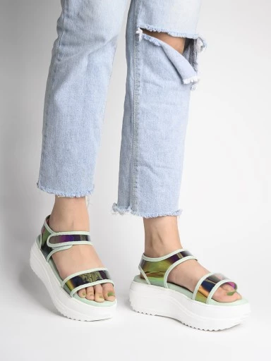 Stylestry Green Embellished Flatform Heeled Sandals