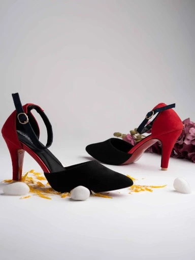 Stylestry Stylish Black Heeled Sandals
