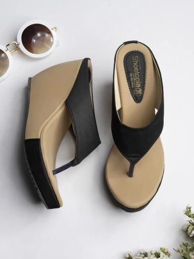 Stylestry Women Black Solid Wedges