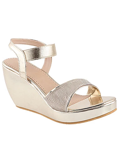 Stylestry Women Street Style Sandals