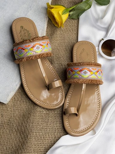 Stylestry Women Tan Brown Woven Design One Toe Flats
