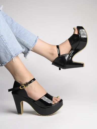 Stylestry Womens & Girls Black Solid Heels