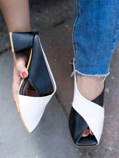Stylestry Women & Girls Black Heeled Mules