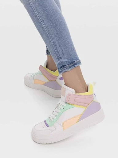 Stylestry Women & Girls White Smart Casual Sneakers