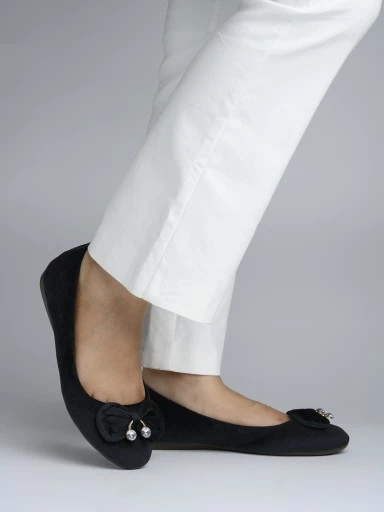 Stylestry Womens & Girls Black Embellished Ballerinas