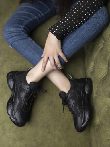 Stylestry Women Black Walking Shoes