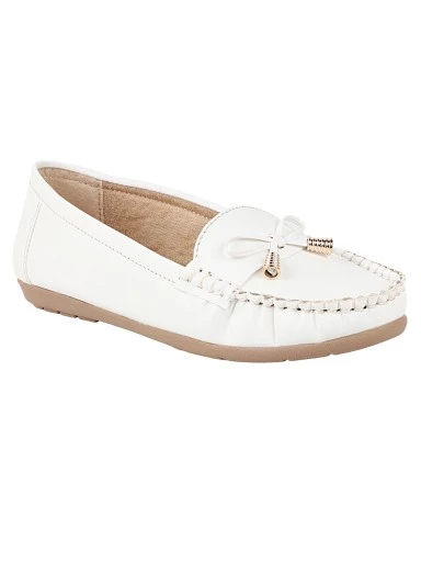 Stylestry Womens & Girls White Solid Ballerinas With Bow