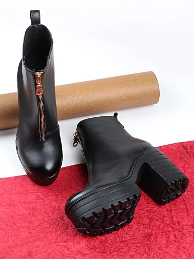 Stylestry Womens & Girls Black Solid Zipper Heeled Boots