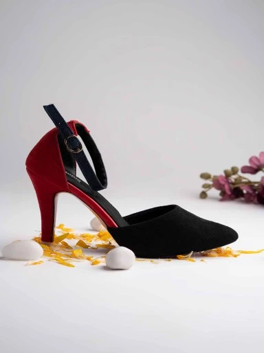 Stylestry Stylish Black Heeled Sandals
