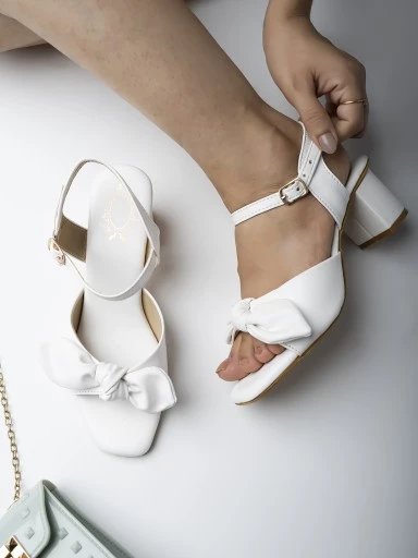 Stylestry Womens & Girls White Solid Sandals