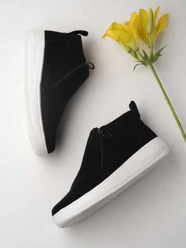 Stylestry Women & Girls Black Smart Casual Boots