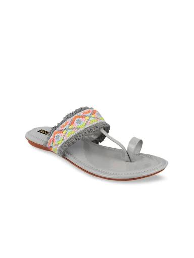 Stylestry Women Grey Woven Design One Toe Flats