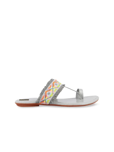 Stylestry Women Grey Woven Design One Toe Flats