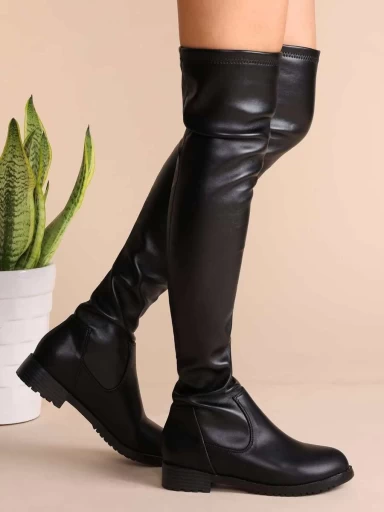 Stylestry Women & Girls Black Solid Long Boots