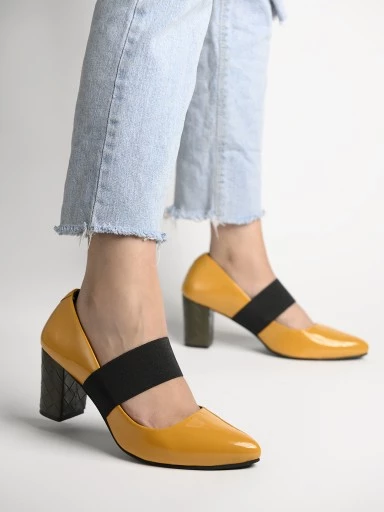 Stylestry Yellow Colourblocked Block Pumps