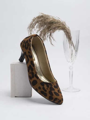 Stylestry Women Street Style Heels