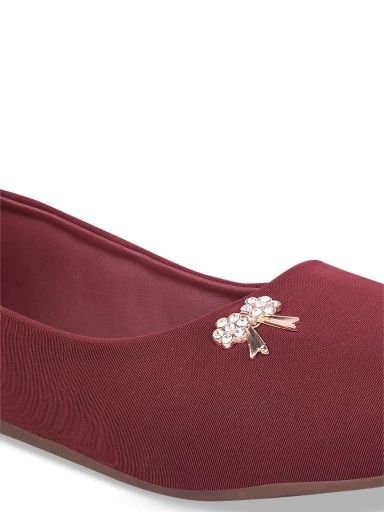 Stylestry Women Maroon Solid Ballerinas