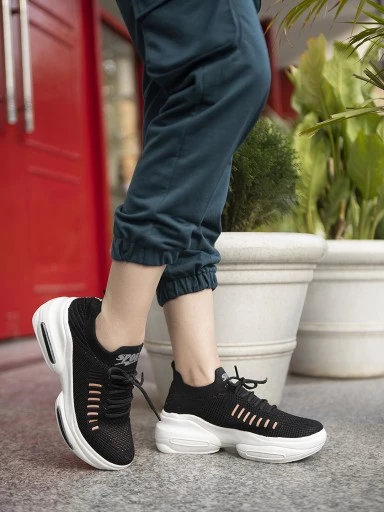 Stylestry Women Black & Pink Walking Shoes