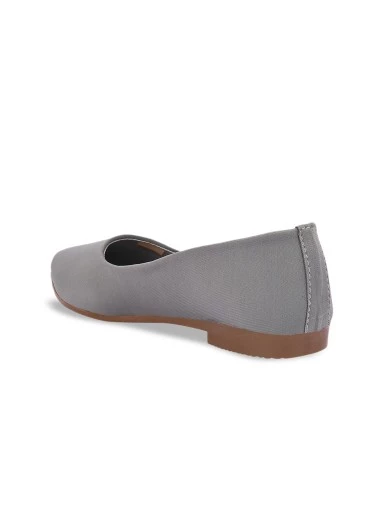 Stylestry Women Grey Solid Ballerinas
