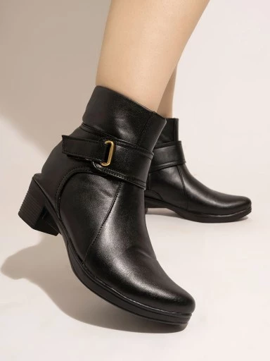 Stylestry Stylish Trendy Smart Casual Black Boots For Women & Girls