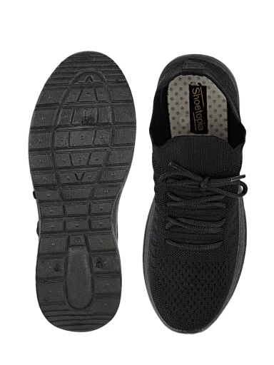 Stylestry Women Black Walking Shoes