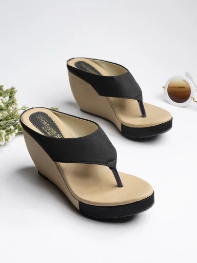 Stylestry Women Black Solid Wedges