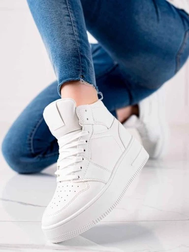 Stylestry Women & Girls White Smart Casual Sneakers