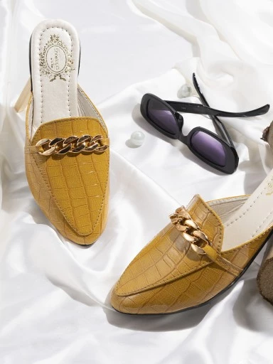 Stylestry Women Tan Solid Mules
