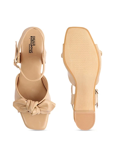 Stylestry Women Street Style Sandals