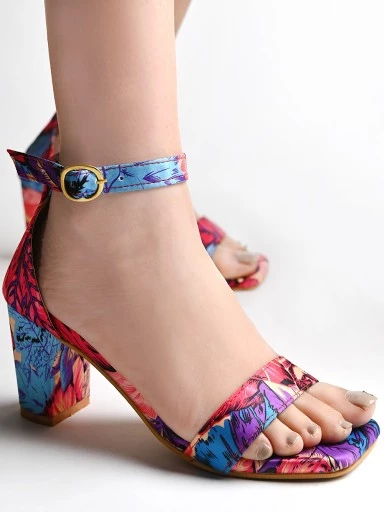 Stylestry Women & Girls Red Printed Block Heels