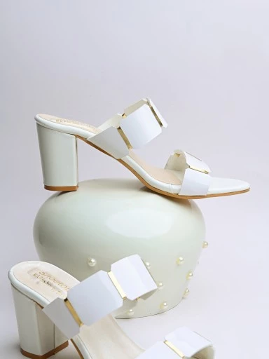 Stylestry Womens & Girls White Solid Heels