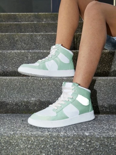 Stylestry Women & Girls Green Smart Casual Sneakers