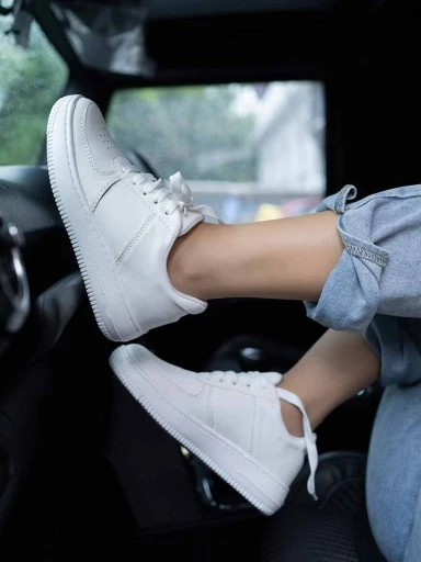 Stylestry Women & Girls Smart Casual Sneakers