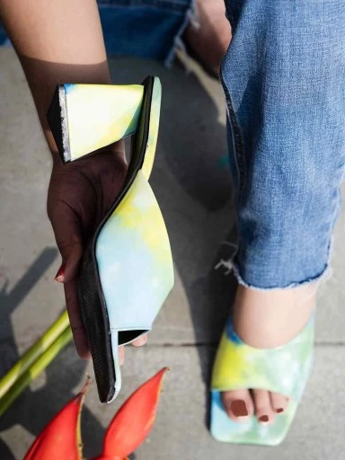 Stylestry Women & Girls Stylish Printed Blue Block Heels