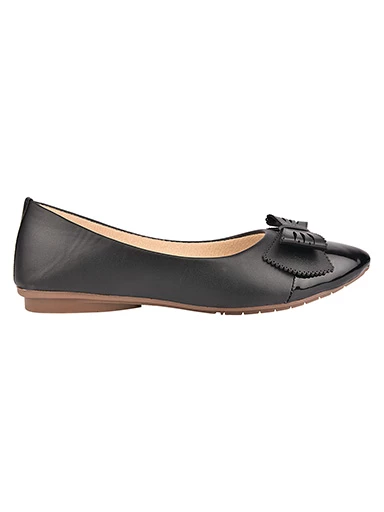 Stylestry Womens & Girls Black Solid Synthetic Ballerinas