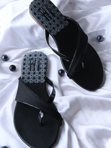 Stylestry Womens & Girls Black Solid One Toe Flats