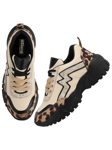 Stylestry Women Peach-Coloured Mesh Walking Shoes