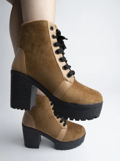 Stylestry Womens & Girls Tan Solid Heeled Boots