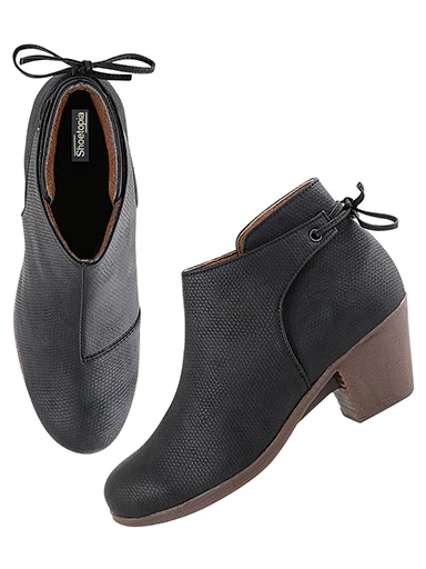 Stylestry Womens & Girls Black Solid Heeled Boots