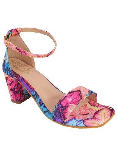 Stylestry Women & Girls Red Printed Block Heels