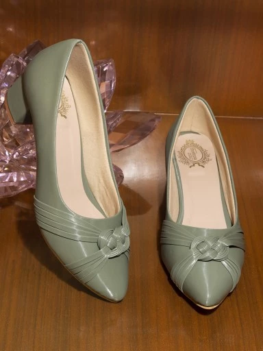 Stylestry Women's & Girl's Green Block Heels Pumps