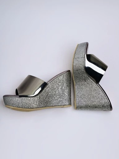 Stylestry Women Grey Solid Wedges