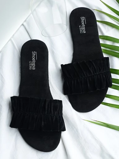 Stylestry Womens & Girls Black Solid Open Toe Flats