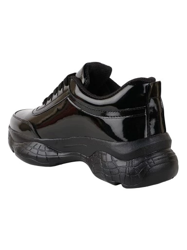 Stylestry Women Black Walking Shoes